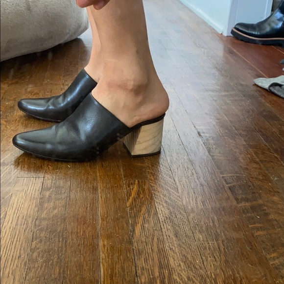 Freda Salvador black leather mules - 7 - Picture 2 of 7